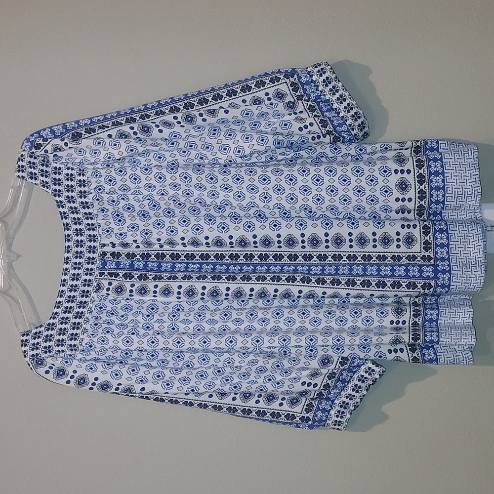 Intro Blouse - Picture 5 of 10